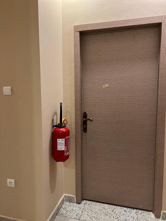 Smb-Gn Residence Lambandji - Electricite Et Wifi H24 Конакри Екстериор снимка