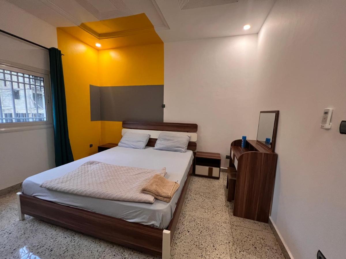 Smb-Gn Residence Lambandji - Electricite Et Wifi H24 Конакри Екстериор снимка